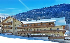 Hotel Wiesenhof